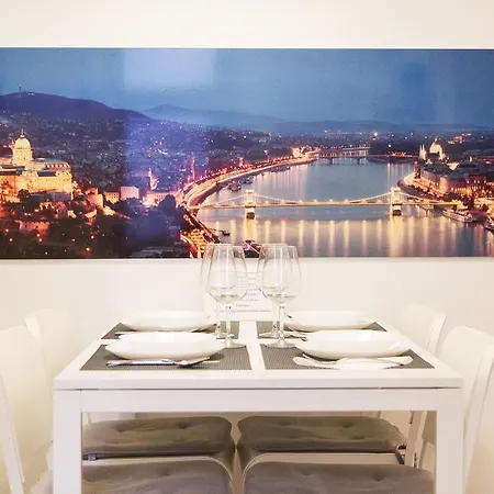 Bright 2Br&Ac Apt At Astoria Budapest Exterior photo